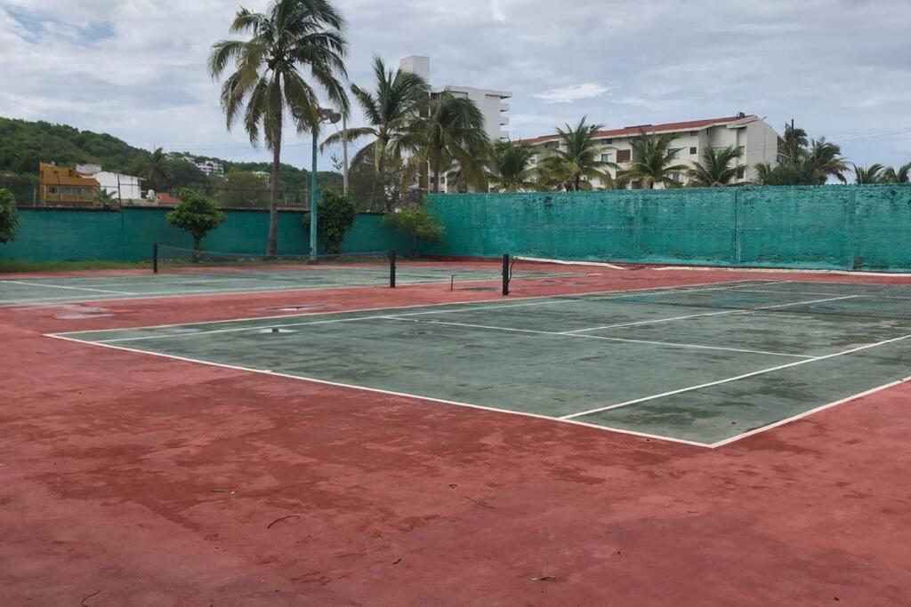 Hermoso Apartamento En Manzanillo Con Alberca Y Cancha De Tenis, Ideal Para Relajarse Y Disfrutar De Una Escapada Tranquila En El Paraiso Tropical 外观 照片