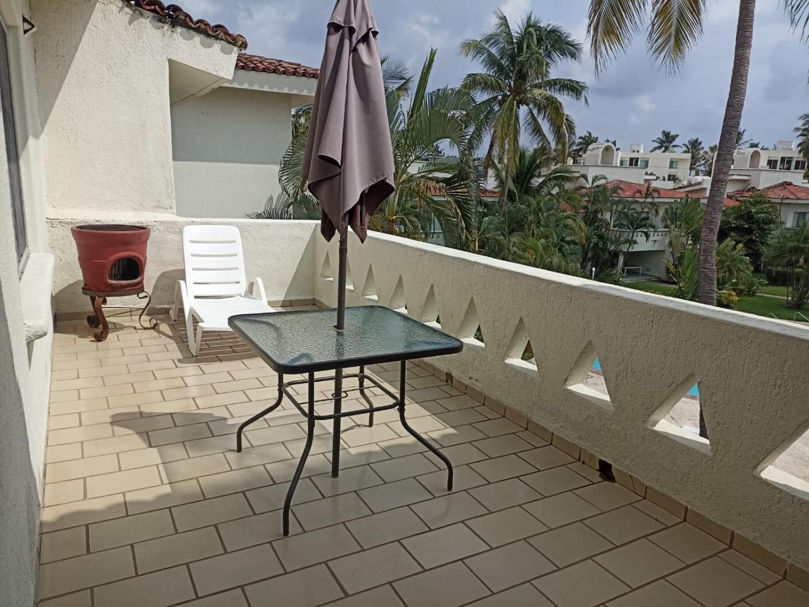 Hermoso Apartamento En Manzanillo Con Alberca Y Cancha De Tenis, Ideal Para Relajarse Y Disfrutar De Una Escapada Tranquila En El Paraiso Tropical 外观 照片