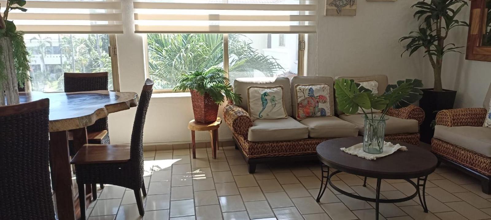 Hermoso Apartamento En Manzanillo Con Alberca Y Cancha De Tenis, Ideal Para Relajarse Y Disfrutar De Una Escapada Tranquila En El Paraiso Tropical 外观 照片